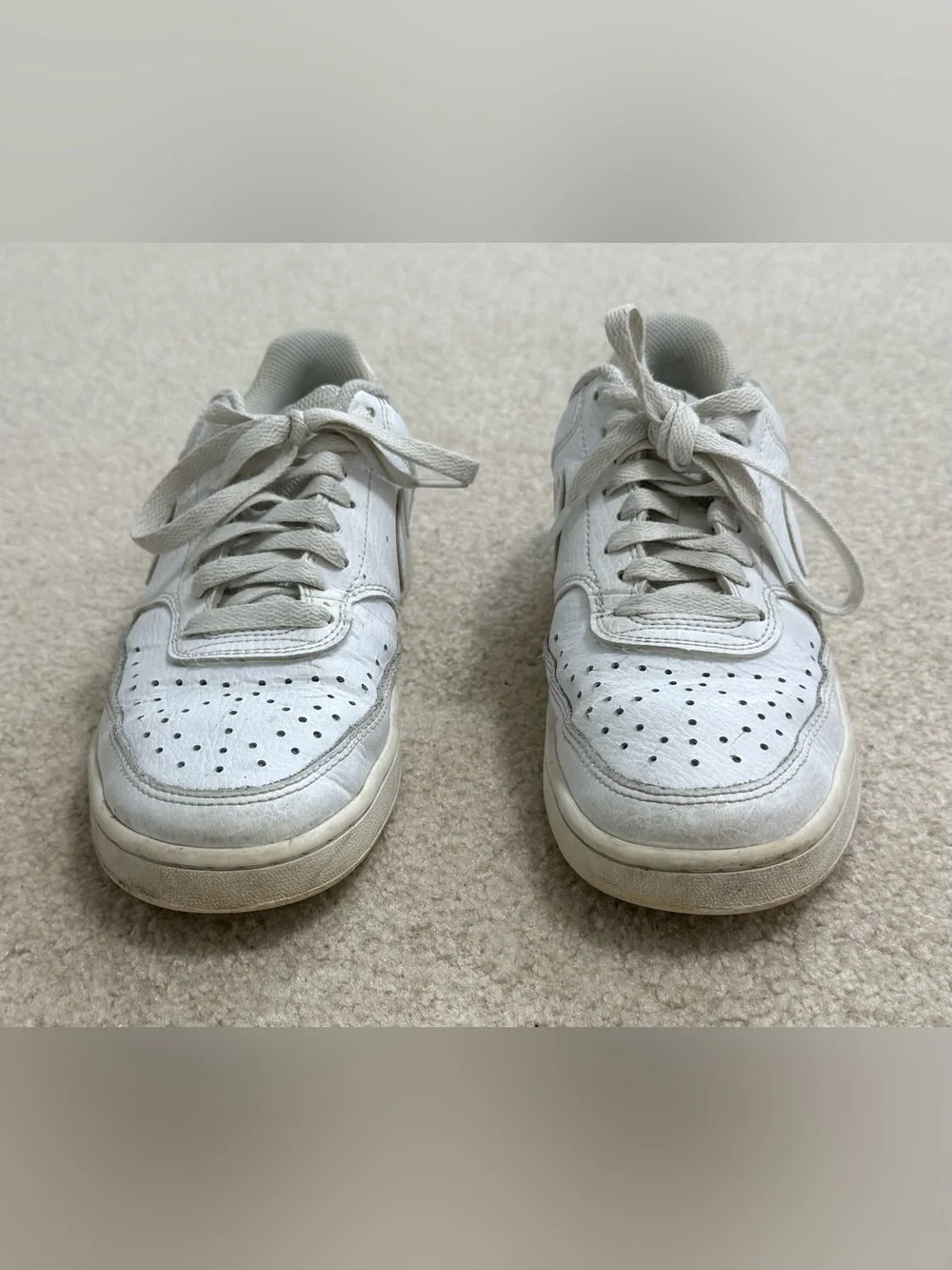 Nike padded signature top